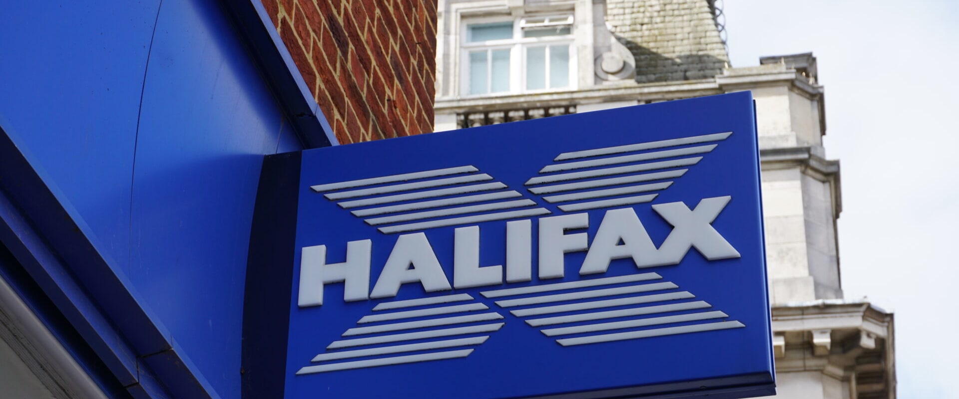 Halifax Reduces Rates